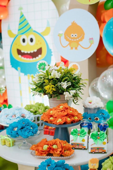 Super Simple Theme Party, Game Station, Simple Songs, Super Simple Songs, 1st Birthday Themes, 1st Year, Birthday Themes, Bday Ideas, 2nd Birthday Parties