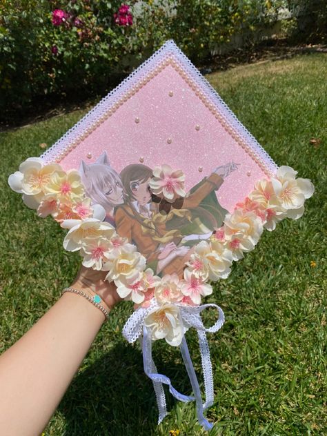 Pochacco Graduation Cap, Strawberry Grad Cap, Anime Cap Decoration Graduation, Mha Graduation Cap, Cap Decoration Graduation Anime, Kawaii Graduation Cap, Kuromi Graduation Cap, Kirby Graduation Cap, Anime Grad Cap Ideas