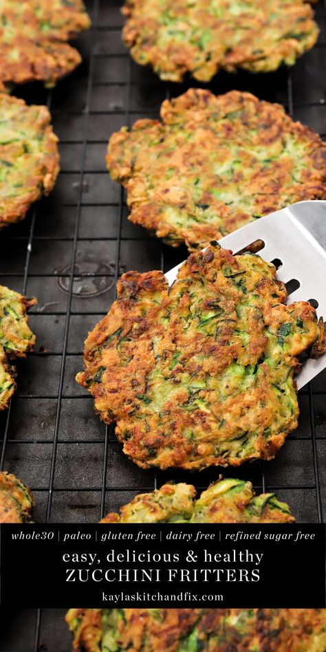 Each bite of these easy to make Paleo Zucchini Fritters is crispy and packed with delicious nutrients. They only require a handful of ingredients and require less than 30 minutes of your time. Paleo Veggie Fritters, Aip Zucchini Recipes, Zucchini Fritters Paleo, Zucchini Ricotta Fritters, Healthy Fritters, Paleo Zucchini Recipes, Paleo Appetizer Recipes, Gut Foods, Baked Zucchini Fritters