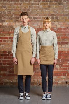 Waitstaff Uniform, Barista Uniform, Bar Uniform, Barista Outfits, Cafe Uniform, Waitress Uniform, Waiter Uniform, Job Interview Outfit, Uniform Ideas