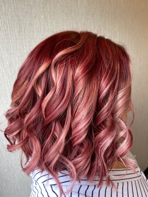 Burgundy Hair With Rose Gold Highlights, Rose Gold On Red Hair, Red To Rose Gold Hair, Red With Rose Gold Highlights, Burgundy And Rose Gold Hair, Rose Gold Highlights Red Hair, Rose Gold And Copper Hair, Red Rose Gold Hair, Red Hair With Rose Gold Highlights