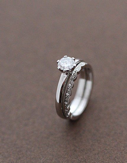 <3 also two bands but the engagement ring itself is pretty and simple Bridal Sets Simple, Engagement Rings For Tomboys, Engagement Rings Lesbian Couple, Simple Engagement Ring Sets, Small Simple Wedding Rings Silver, Silver Wedding Rings For Women Simple, Simple Vintage Engagement Rings Silver, Simple But Unique Engagement Rings, Engagement Rings Unique Silver