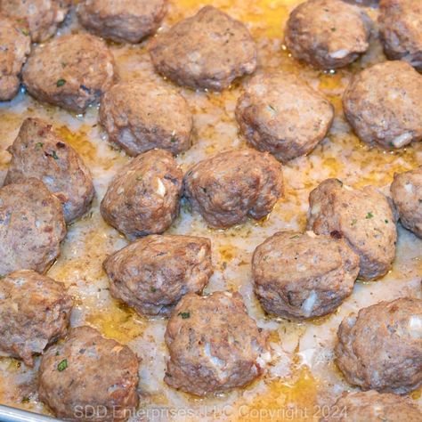 Step-by-step instructions with photos to make Cajun Meatballs. Pork and beef with typical South Louisiana seasonings-great texture and flavor. Cajun Sausage Balls, Southern Style Meatballs, Cajun Meatballs And Gravy, Drop Meatballs Cooks Country, Cajun Meatballs, Ham Balls, Leftover Meatballs, Meatballs And Gravy, Tasty Meatballs