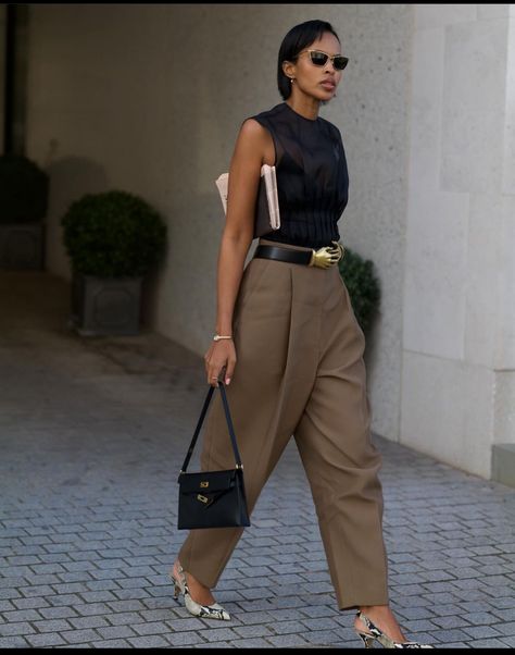 Summer Corporate Outfits 2024, Modern Chic Outfits, Sabrina Elba, Conference Outfit, Feminine Casual, Glamour Outfit, Color Combos Outfit, Casual Day Outfits, Classy Casual Outfits