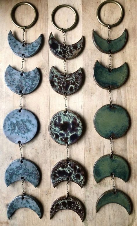 Clay Moon Wall Hanging, Moon Phases Ceramic, Moon Phase Pottery, Ceramic Moon Wall Hanging, Ceramics Wall Hangings, Ceramic Series Ideas, Wall Hanging Pottery, Witchy Pottery Ideas, Witchy Ceramics Ideas