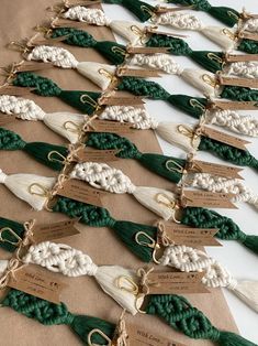 Macrame Keychain Boho, Macrame Party Favors, Boho Bridal Shower Favors, Macrame Wedding Favors, Wedding Gifts For Guests Diy, Crochet Party Favors, Bridal Shower Guest Gifts, Crochet Wedding Favours, Wedding Souvenirs Diy