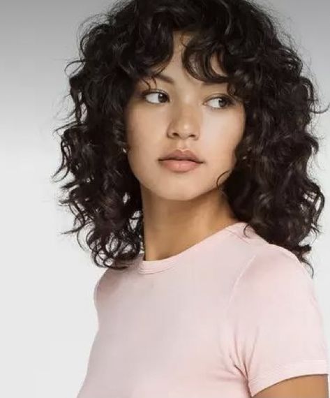 Curly Hair Haircut Layers Short, Curly Shag Haircut Shoulder Length, Layered Curly Hair Round Face, Layered Chin Length Bob Curly, Curly Haircuts For Long Faces, Mid Length Curly Shag, Short Curly Hair Face Framing Layers, Shoulder Length Permed Hair Medium Curly, Shaggy Shoulder Length Curly Hair