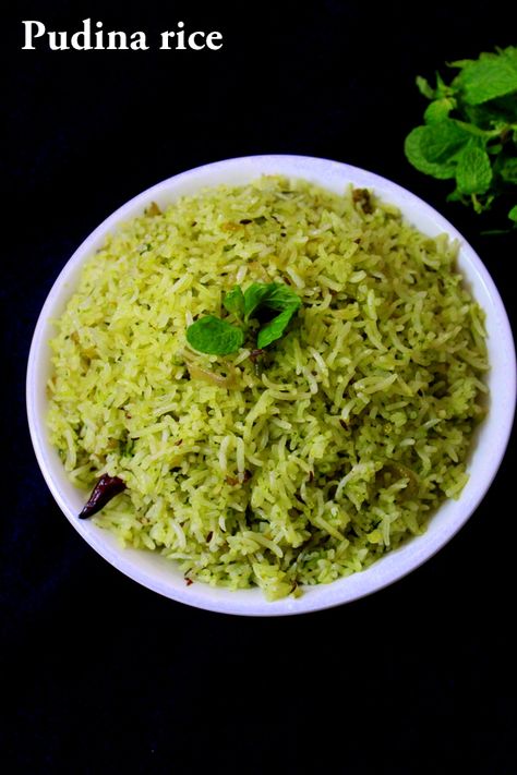 pudina rice recipe, mint rice recipe - Yummy Indian Kitchen Mint Rice Indian Recipe, Veg Cooking Recipes, Pudina Recipes, Pudina Rice, Quick Rice Recipes, Mint Rice, Variety Rice, Quick Rice, Indian Veg Recipes