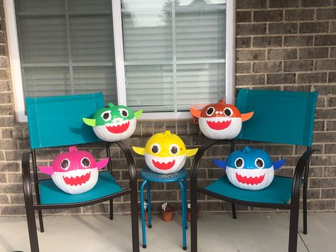 Regular pumpkins that were turned into the Baby Shark family using acrylic paint Baby Shark Pumpkin Painted, Baby Shark Pumpkin, Shark Pumpkin, Pumpkin Painted, Creative Pumpkin Decorating, Shark Family, Spooky Night, Creative Pumpkins, Using Acrylic Paint