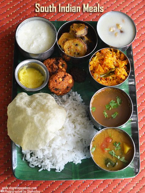 south indian lunch recipes with stepwise pictures.south indian lunch menu with vada payasam and appalam.easy south indian meals. South Indian Veg Meals, South Indian Veg Thali, South Indian Thali Vegetarian, South Indian Lunch Recipes, South Indian Meals, Indian Lunch Recipes, South Indian Lunch, South Recipes, South Indian Thali