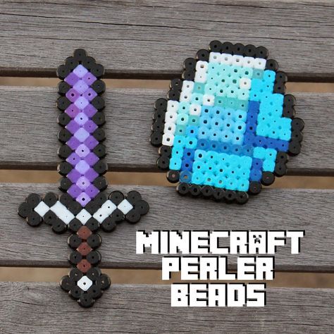 Doodle Craft...: Minecraft Perler Beads! Minecraft Perler Beads, Minecraft Tools, Minecraft Pool, Minecraft Beads, Minecraft Maps, Beads Crochet, Hama Beads Minecraft, 3d Perler Bead, Hama Beads Design