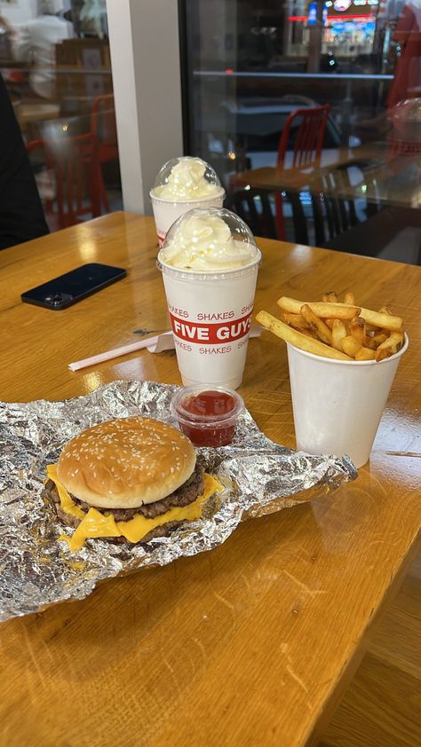 Cheese Burger, Penut butter milkshake Five Guys Milkshake, Malt Recipes Milkshakes, In N Out Milkshake, Sharing Milkshake Aesthetic, Burger Fries And Milkshake, Malt Milkshake, Eastern Culture, Middle Eastern Culture, Cheese Burger