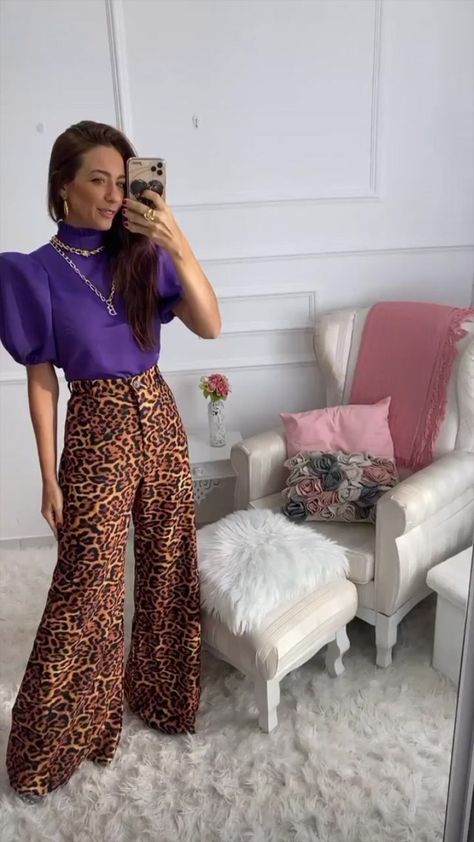 Dress Pants Outfits, Colour Combinations Fashion, Animal Print Pants, Animal Print Outfits, Outfit Mujer, Looks Street Style, All Black Outfit, Pretty Style, Work Looks