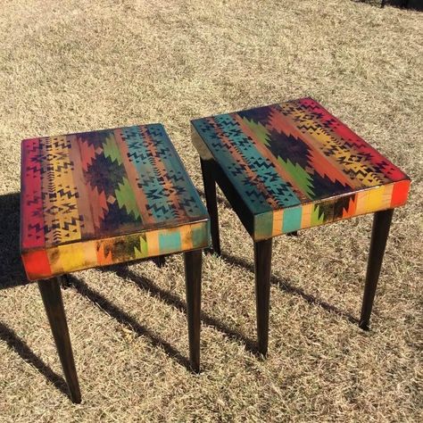 Western End Tables, Southwestern Chairs, Southwestern Furniture, Western House, Southwest Furniture, Table Painting, Native American Decor, Western Furniture, Southwest Decor