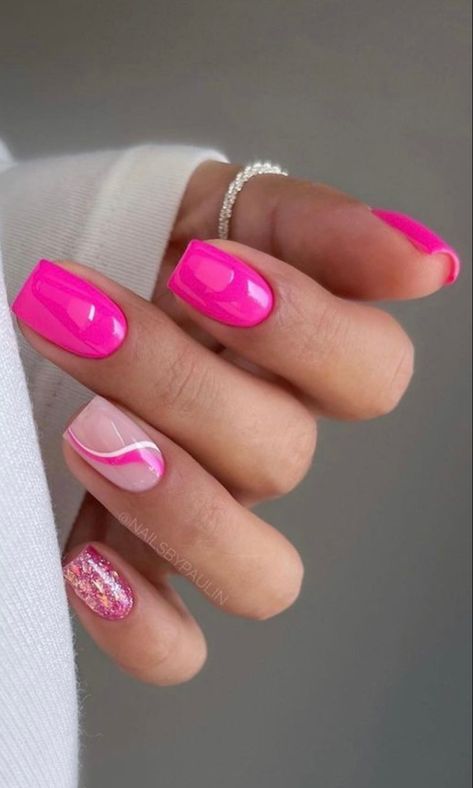 Nail Glue Remover, Light Colored Nails, Colored Nail Tips, Short Fake Nails, Hot Pink Nails, Colorful Nails, Get Nails, Short Nail Designs, Stick On Nails