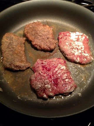 Venison Cubed Steak Recipes, Deer Cutlets Recipe, Venison Cube Steak, Chopped Steak Recipes, Deer Steak Recipes, Venison Steak Recipes, Deer Steak, How To Cook Venison, Venison Roast