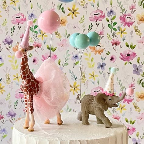 Party Animal Cake Toppers Girls Safari Birthday by HalfPintFauna on Etsy Party Animal Theme Cake, Party Animal Cake Topper, Party Animal Girl Birthday, Giraffe Birthday Theme, Animal Birthday Party Decorations, Cheetah Custom, Safari Themed Party, Animal Cake Toppers, Party Animal Cake