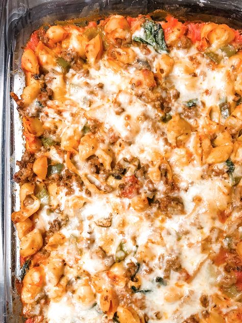 Banza Pasta Bake Banza Pasta Recipes Ground Beef, Baked Banza Pasta, Banza Noodles Recipe, Banza Pasta Recipes Chicken, Banza Pasta Meal Prep, Banza Chickpea Pasta Recipes Healthy, Chickpea Pasta Bake, Banza Pasta Bake, Healthy Banza Pasta Recipes