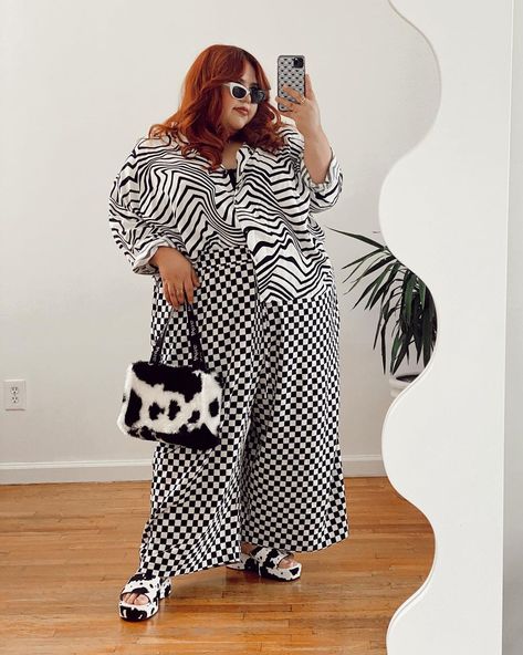 Houndstooth Outfit, Fashion Week Dresses, Ginger Dress, Laundry Bin, Big Women Fashion, 2025 Style, Plus Size Cocktail Dresses, Trends For 2024, Outfits To Try