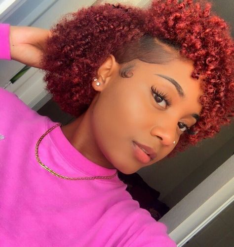 Short Dyed Hairstyles, Dyed Hairstyles, Twa Styles, Future Hairstyles, Short Natural Curly Hair, Natural Hair Transitioning, Weave Ponytail, Hairstyles Black Women, Dyed Hair Inspiration