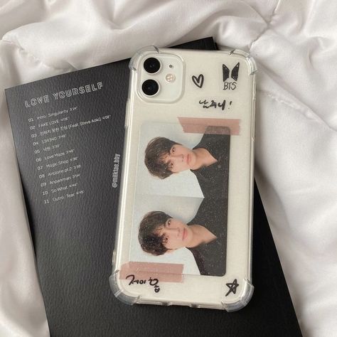 Taehyung Phone Case, Taehyung Phone, Korean Phone Cases, Apple Laptop Macbook, Kpop Phone Cases, Kpop Photocard, Beautiful Phone Cases, Pretty Iphone Cases, Bts Concept Photo