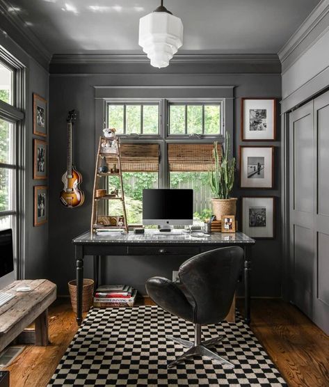 Louisa Pierce's Vintage Eclectic Nashville Home 17 Eclectic Homes, Interior Design Career, Small Home Office, Vintage Eclectic, Eclectic Interior, Historic Home, Eclectic Home, Room Dimensions, Small Home