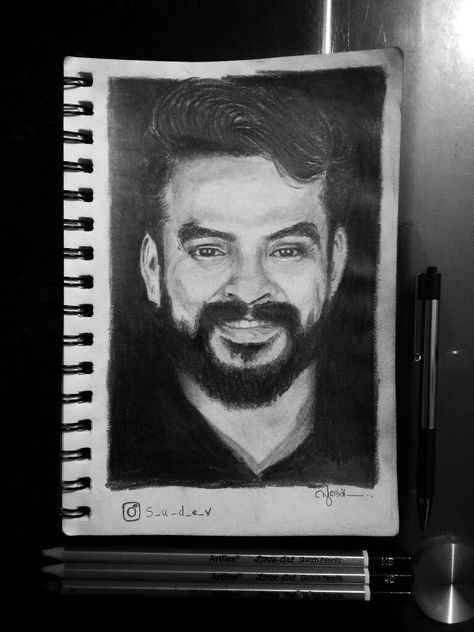 Tovino malayalam actor sketch Malayalam Actors, Tovino Thomas, Stencil Drawing, Actors Illustration, Lotus Pond, Celebrity Drawings, Stencil Art, Drawing Videos, Pencil Art