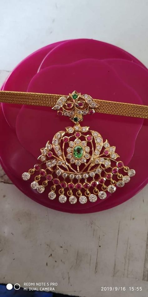 Gold Naanu Designs, Nanu Pathakam Gold Designs, Naan Pathakam Designs, Naan Patti Necklace Gold, Naan Gold Designs, Naan Chain Designs, Pathakkam Necklace, Jigini Necklace Gold, Nanu Designs Gold