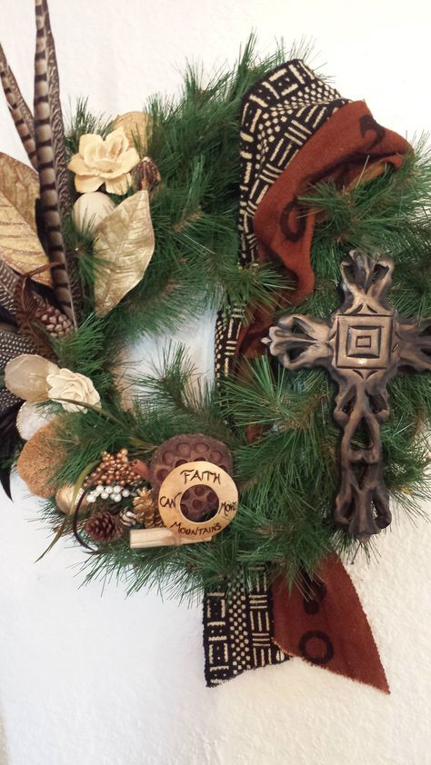 Afrocentric Wreath Chunky By Design African Xmas Decorations, Afrocentric Christmas Decor, African Inspired Christmas Tree, Afrocentric Christmas Tree, African Christmas Tree Ideas, African Theme Christmas Tree, Afrocentric Wreath, African Christmas Tree, Kwanzaa Wreath