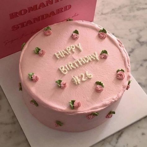 Vintage Pasta, Cookie Cake Designs, Pinterest Cake, Pastel Cakes, Simple Cake Designs, Mini Cakes Birthday, Creative Birthday Cakes, Simple Birthday Cake, Pretty Birthday Cakes