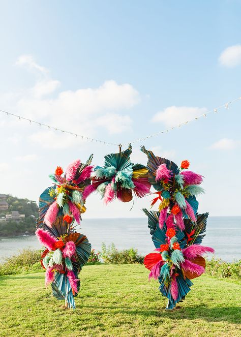 Vibrant Tropical Wedding, Sayulita Wedding, Destination Wedding In Mexico, Wedding In Mexico, Fiesta Wedding, Fiesta Tropical, Mexican Wedding, Tropical Party, Green Wedding Shoes