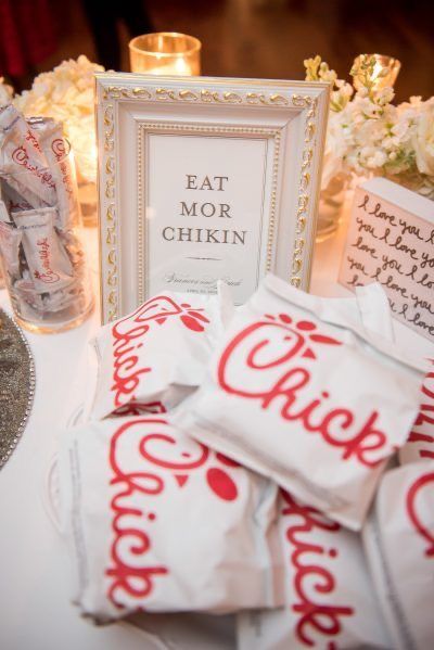 Fun Food Wedding Ideas, Fast Food At Wedding, Wedding Reception Late Night Food, Chick Fil A Wedding Reception, Cheap Wedding Snacks, Chickfila Wedding, Chick Fil A Wedding Catering, Micro Wedding Food Ideas, Chick Fil A Wedding