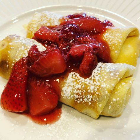 Strawberry Ricotta Crepes - Cupcakes and Sarcasm Strawberry Crepe Filling, Ricotta Crepes, Strawberry Ricotta, Crepes Filling, Strawberry Crepes, Crepe Batter, Strawberry Filling, Strawberry Sauce, Cream Cheese Filling