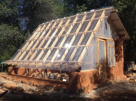 Straw Bale Greenhouse Shed Conversion Ideas, Best Greenhouse, Indoor Greenhouse, Greenhouse Interiors, Home Greenhouse, Wooden Greenhouses, Backyard Greenhouse, Small Greenhouse, Greenhouse Plans