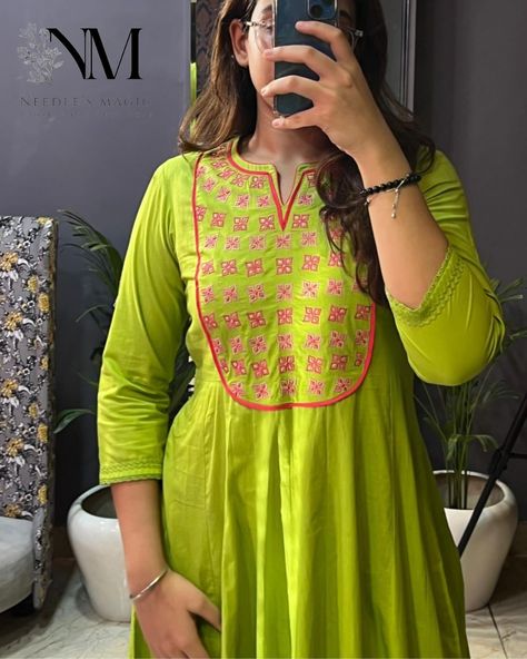 A beautiful parrot green suit With straight pants Pink embroidery Perfect for women’s to wear in summer #explorepage #explore #trendingreels #trendy #viral #clothing #clothingbrand #womenswear #womemsclothing #shop #onlineshopping #onlinebusiness #foryou #foryoupage #fyp #trendingnow #viralreels #share #fashionstyle #fashion Parrot Green Suit, Parrot Green, Pink Embroidery, Green Suit, Straight Pants, Trending Now, In Summer, Instagram A, Parrot