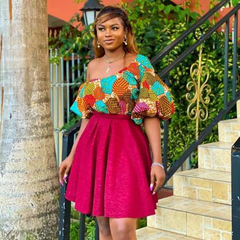 Latest Pictures of Ankara Tops 2021: Trending Styles To Wow YouLatest Ankara Styles 2020 and Information Guide English Short Gown, Ankara Short Gown Styles 2020, Latest Ankara Short Gown Styles, Latest Ankara Short Gown, Latest Ankara Styles 2019, Short Gown Styles, Unique Ankara Styles, Nigerian Fashion Ankara, Ankara Short