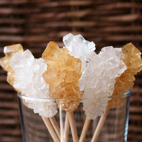 How to Make Rock Candy Quickly | LEAFtv Rock Candy Experiment, Rock Candy Recipe, Make Rock Candy, How To Make Rocks, Candy Experiments, Easy Science Projects, Candy Science, Borax Crystals, Growing Crystals