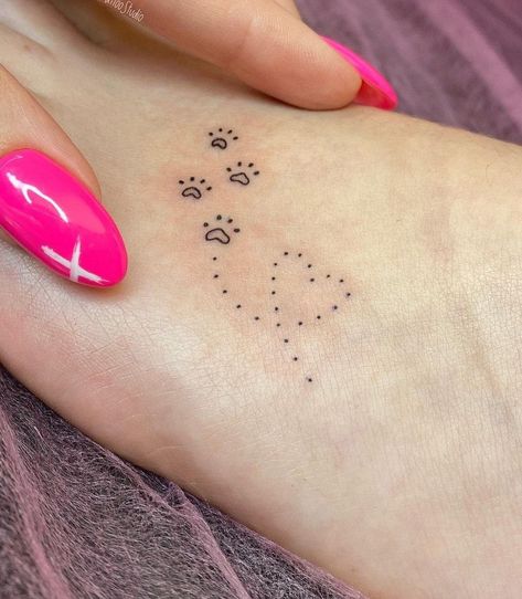 Rumi Tattoo, Elegance Tattoo, Feminine Tattoo Ideas, Quote Tattoos, Floral Tattoos, Tattoo Ideas For Women, Feminine Tattoo, I Graduated, Tattoo Project