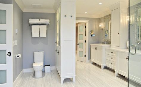 Room Divider Ideas for Open Spaces Ideas Baños, Benjamin Moore Gray, Traditional Bathroom Designs, Bathroom Remodel Cost, Gray Walls, Decor Ikea, Bad Inspiration, New Toilet, Diy Vanity