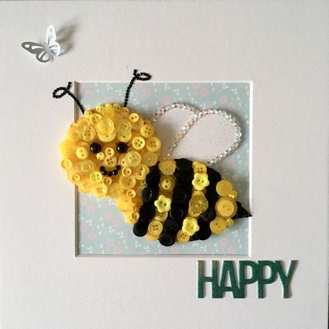 Bumble Bee Button Art, Bumble Bee Decor, Button Art On Canvas, Button Art Projects, Button Projects, Buttons Crafts Diy, Bumble Bee Art, Buttons Crafts, Button Ideas