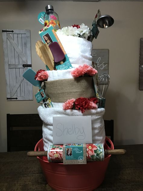 Pioneer woman wedding cake gift wedding shower Pioneer Woman Gift Basket Ideas, Wedding Cake Gift, Cake Gift, Gift Basket Ideas, Gift Cake, Floral Bridal Shower, Floral Bridal, Pioneer Woman, Basket Ideas