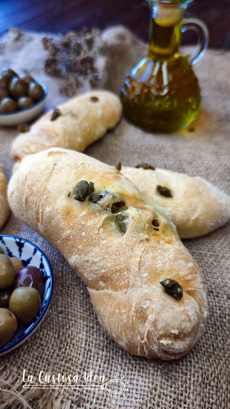 Panini alle olive Pane Alle Olive, Impasto Pizza, Crackers, Virginia, Pizza, Bread, Pizzas