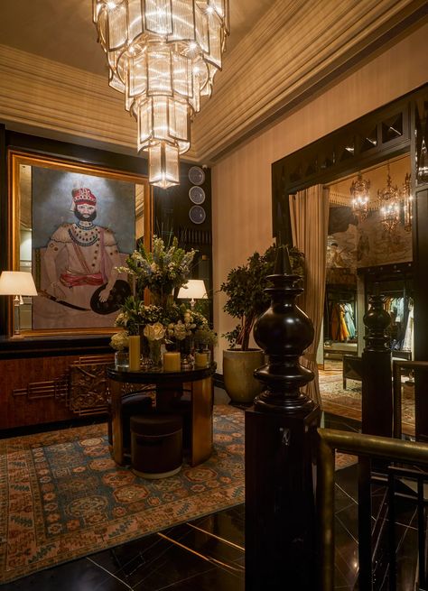 J.J. Valaya’s opulent boutique in New Delhi is filled with grandeur | Architectural Digest India Indian Maximalist Interior, Indian Boutique Interior, White Colonial, India Decor, Maximalist Fashion, British Colonial Decor, Maximalist Interior, Store Design Boutique, Jewellery Photography