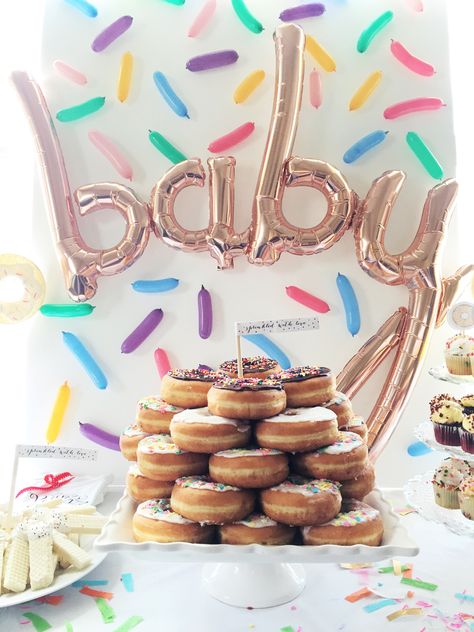 Sprinkle Baby Shower Girl, Baby Sprinkle Decorations, Baby Boy Sprinkle, Babyshower Party, Sprinkle Shower, Creative Baby Shower, Sprinkle Party, Sprinkle Donut