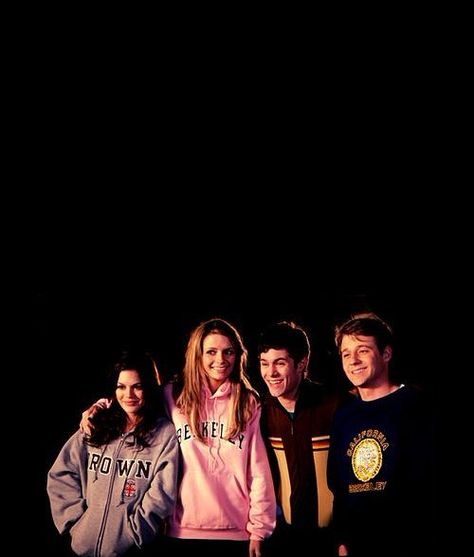 The ultimate squad ♡ #PrincessPolly The Oc Show, The Oc Tv Show, Oc Series, Benjamin Mckenzie, Oc California, 00s Nostalgia, Red Band Society, Grey Anatomy Quotes, Victoria Secret Outfits