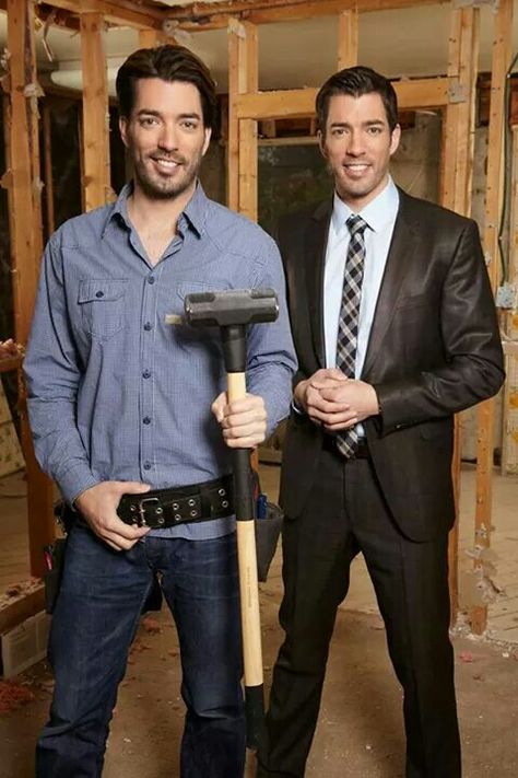 Property Brothers, there are so many things going through my head right now... Jonathan Silver Scott, Property Brother, Property Renovation, Scott Brothers, Drew Scott, Jonathan Scott, Property Brothers, Getting Things Done, My Dream Home