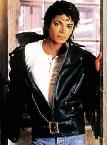 90’s Fashion Men, Thriller Michael Jackson, Michael Jackson Photoshoot, Michael Jackson Bad Era, Hee Man, The 90s Fashion, Michael Jackson Rare, Jackson Bad, Photos Of Michael Jackson