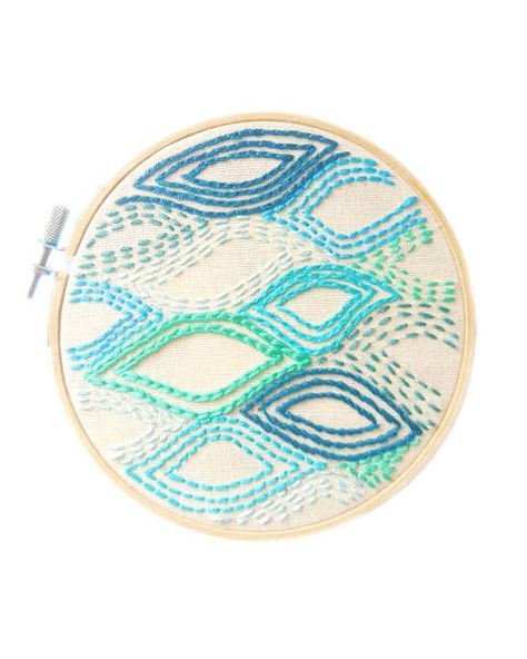 Beginners Embroidery, Hand Embroidery Kits, Embroidery Sampler, Geometric Embroidery, Learn Embroidery, Paper Embroidery, Hand Embroidery Stitches, Modern Embroidery, Hand Embroidery Design