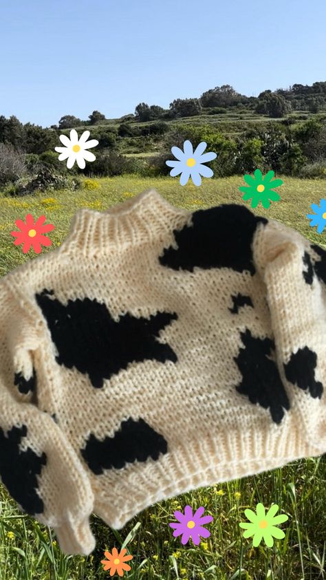 Knitted cow print sweater🐄 Crochet Cow Sweater, Cow Sweater Outfit, Cow Wearing A Sweater, Pink Cow Print Sweater, Cow Knit Sweater, Printed Sweater, Cow Print, Cow, Knitting