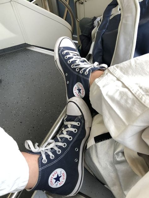 Blue Chuck Taylors Outfit, Navy Blue Converse Outfit, Wait Aesthetic, Navy Converse Outfit, Blue Converse Aesthetic, Dark Blue Converse, Blue Converse Outfit, Chuck Taylors Outfit, Gracie Abrams Core